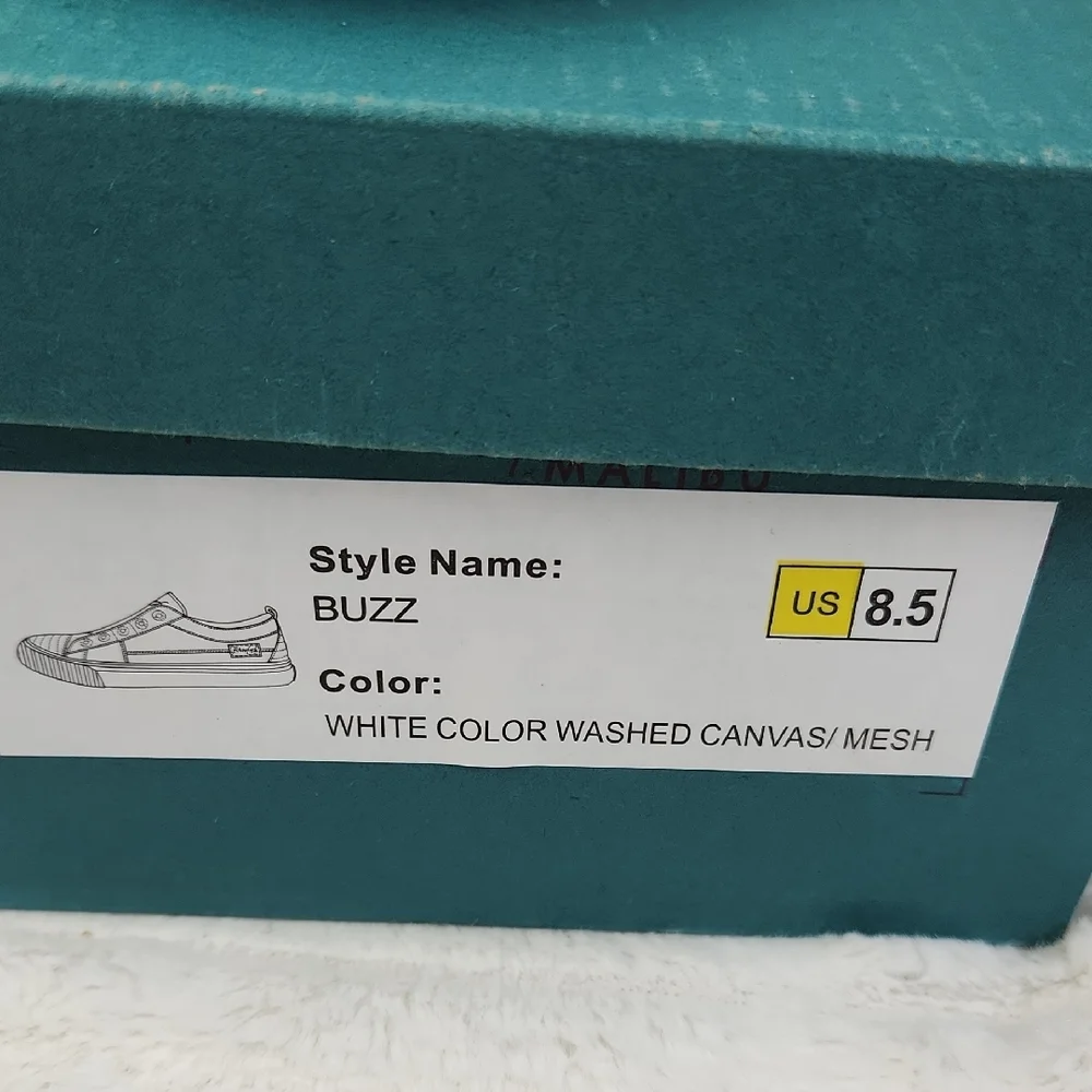 Blowfish Malibu Buzz Canvas Sneakers, Size 8.5 - Picture 2 of 5